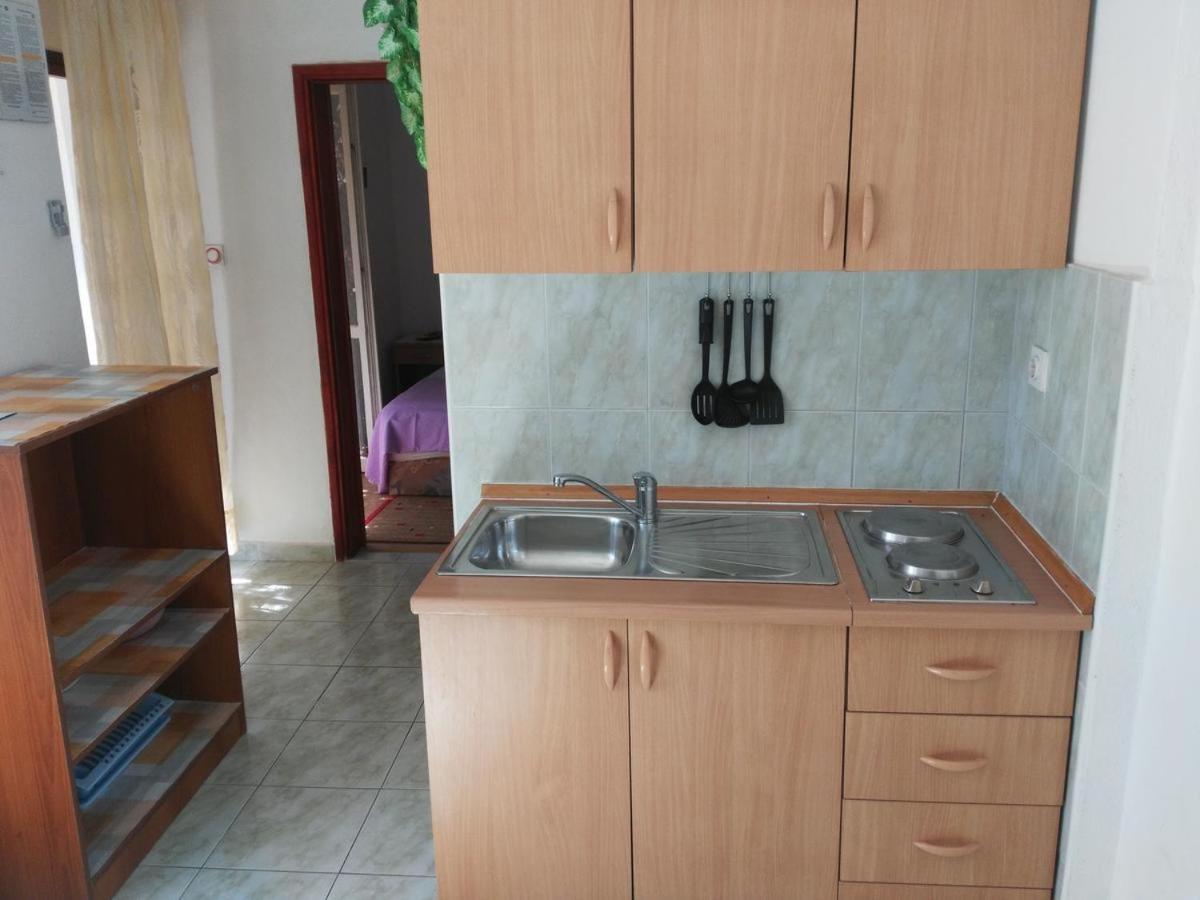 Apartmani Karuza Novalja Extérieur photo